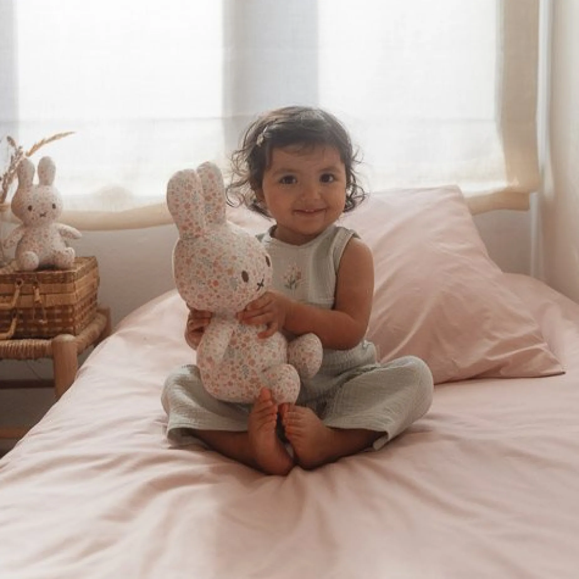 nijntje knuffel all-over print 30 cm - Roze - Lucky Blossom